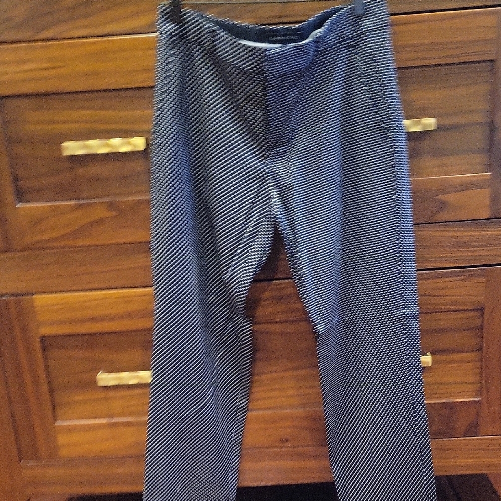 Banana Republic Women's Black and White Polka Dot Pants